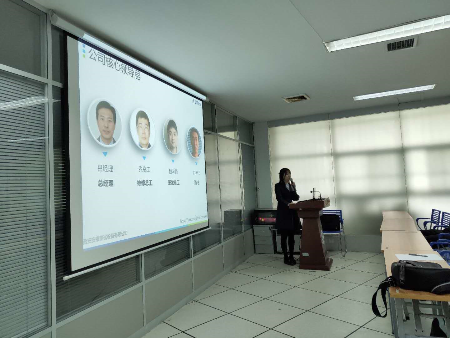 安泰測試成功舉辦2019年應屆大學畢業生招聘會(圖5)